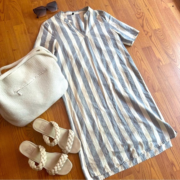 United Colors of Benetton Dress - Picture 1 of 5